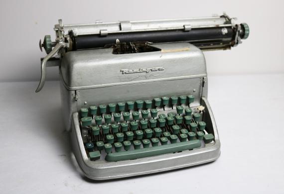 1930