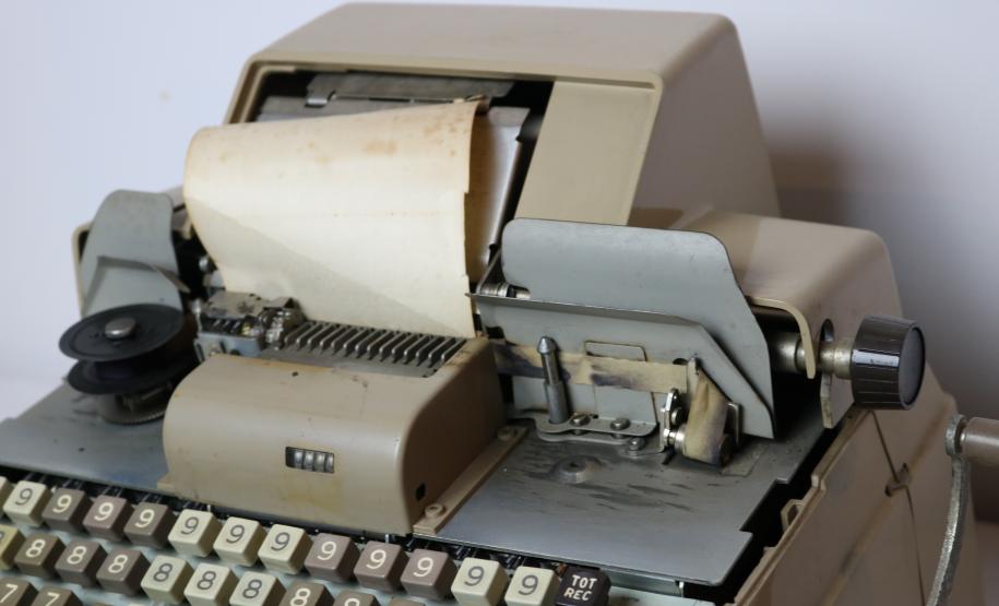 AUTENTICADORA BURROUGHS